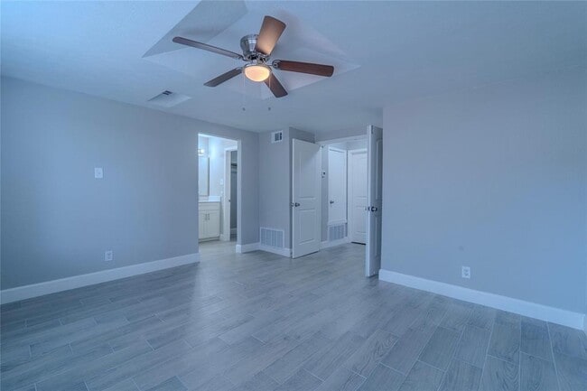 Building Photo - 6507 Desert Rose Ln