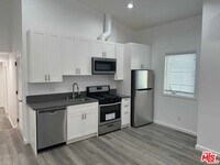 Building Photo - 2309 Scarff St