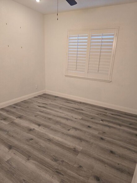 Building Photo - 706 W Orangethorpe Ave