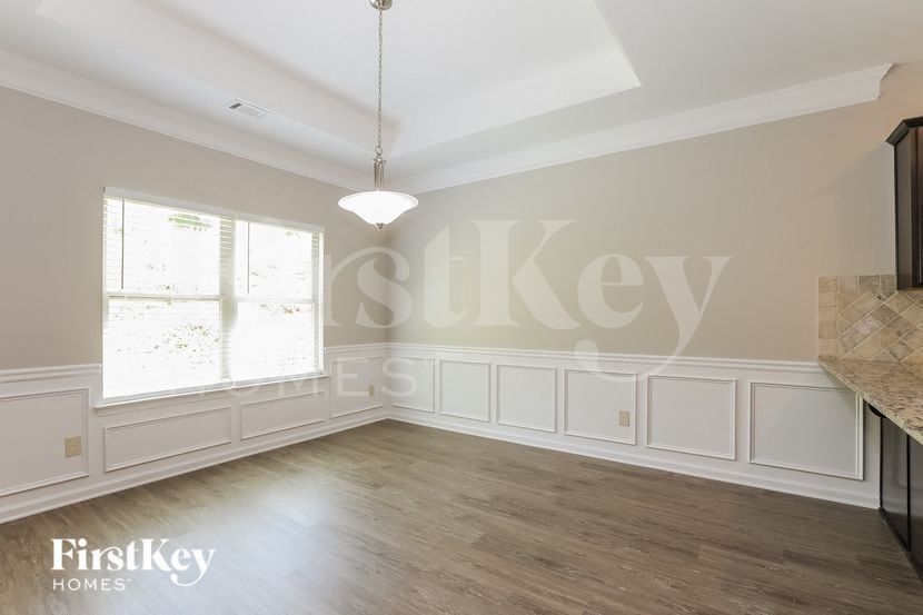 Building Photo - 566 Massey Ct