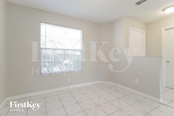 Building Photo - 5418 Britan Dr