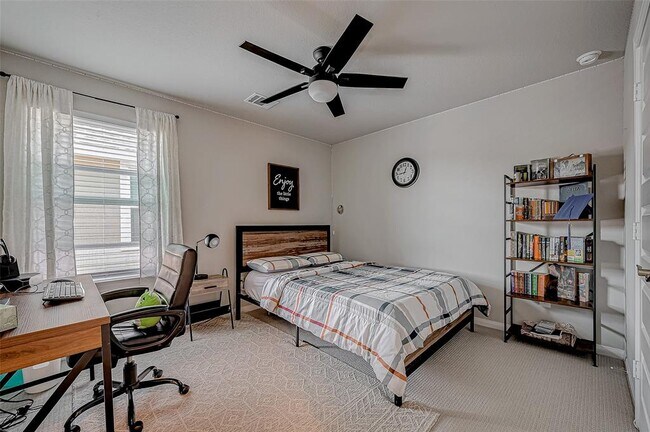 Building Photo - 21450 Petherton Dr