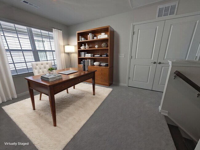 Building Photo - 5501 Hydrangea St