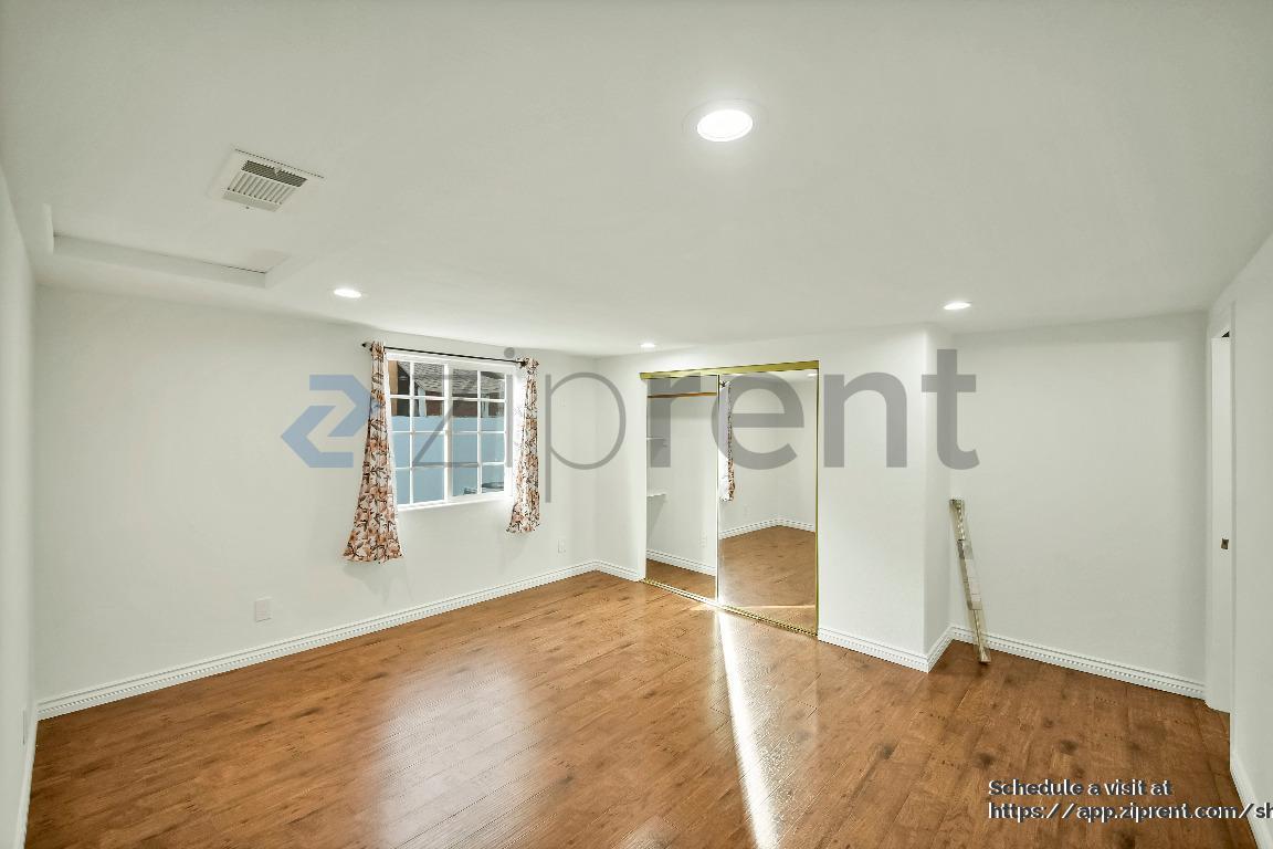 Building Photo - 7936 Alder Ave