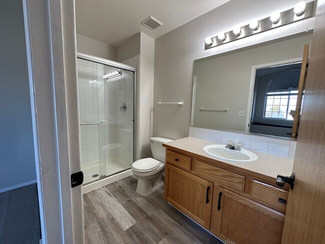 Building Photo - 23812 E Maxwell Ave