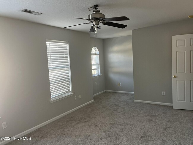 Building Photo - 4245 Williamsbrook Ln