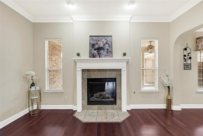 Building Photo - 3730 Arundel Gardens Ln