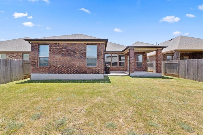 Building Photo - 1221 Backcountry Dr