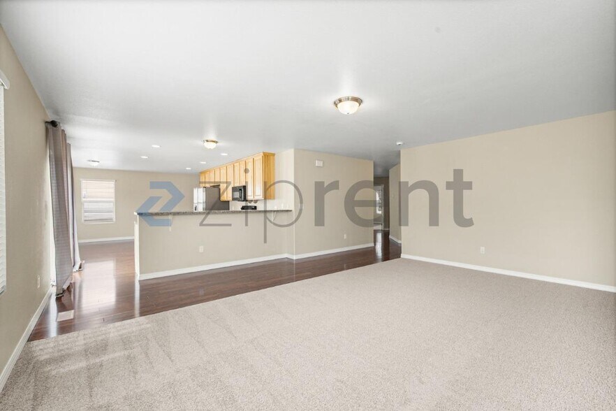 Building Photo - 13764 Rosie Ln