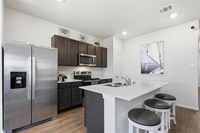 Building Photo - 6016 Primrose Rd