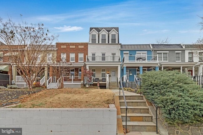 Building Photo - 1620 Massachusetts Ave SE