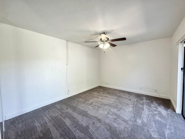 Building Photo - 208 Lake Arbor Dr