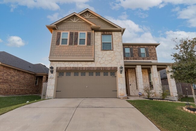 Building Photo - Beautiful 4BR / 2.5BA Home – Walk-In Closet, Covered Deck & Laundry Room