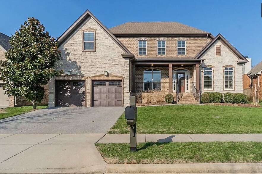 House Front - 8273 Middlewick Ln