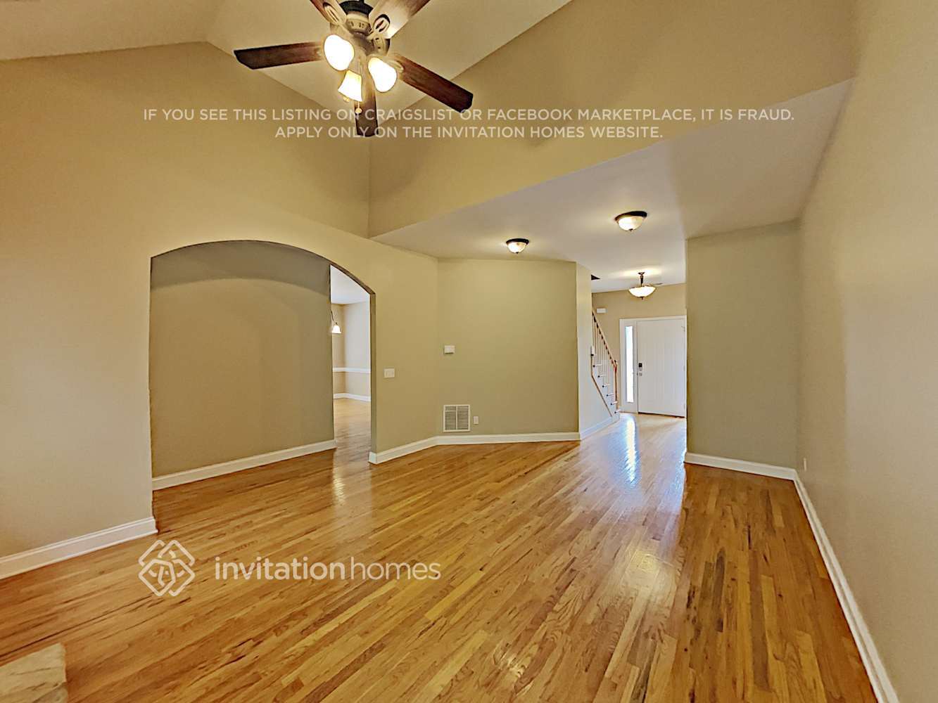 Building Photo - 658 Royal Crest Ct