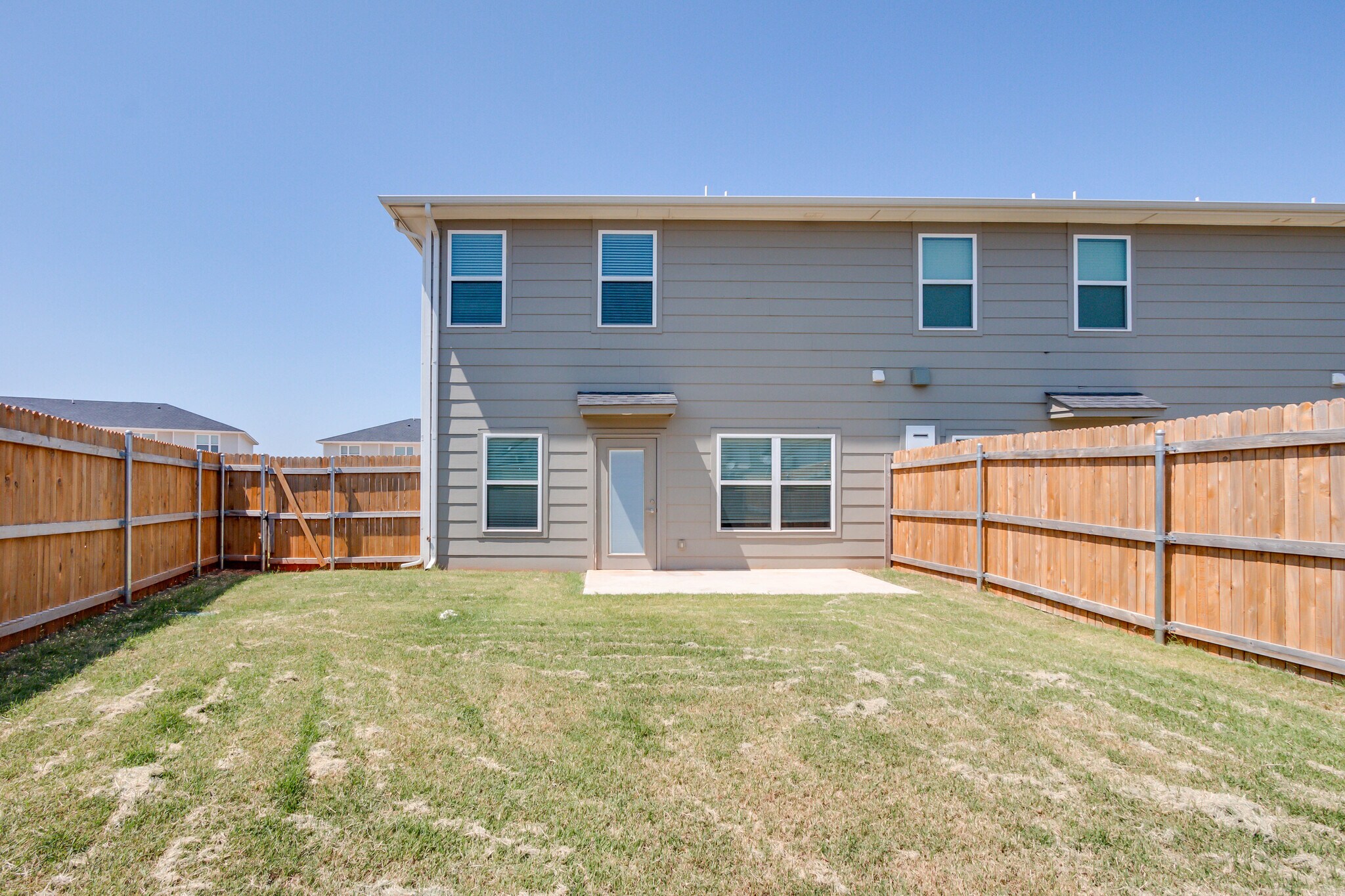 Building Photo - 2641 Cedar Tree Rd