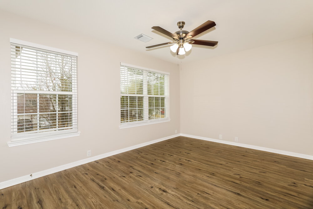 Building Photo - 11915 Sonora Springs Dr