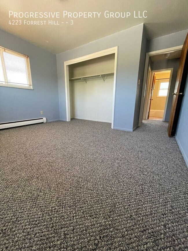 Building Photo - 4223 Forrest Hill Rd