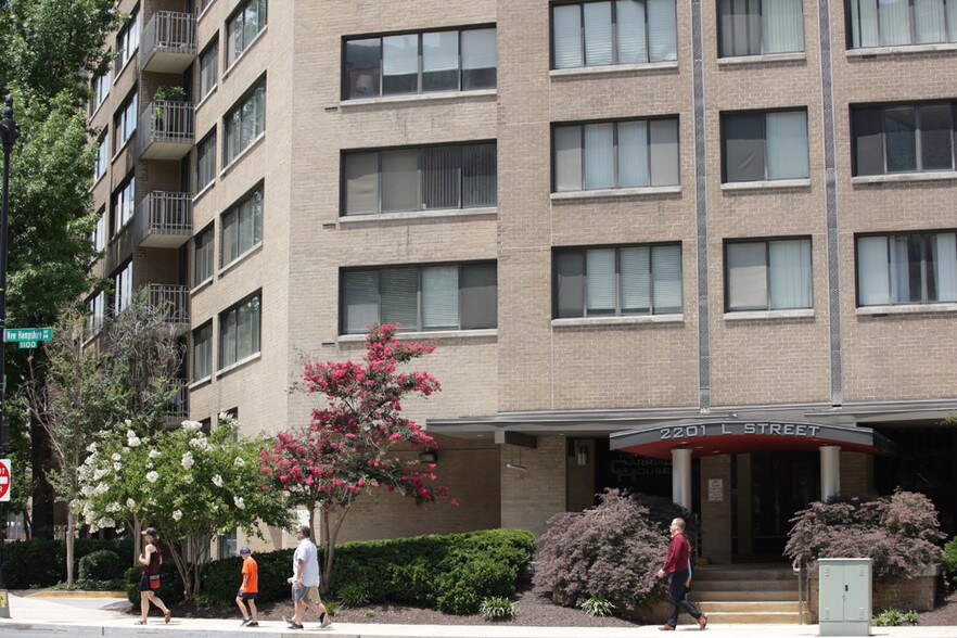 Building Photo - 2201 L St NW