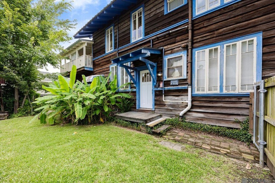 Building Photo - 777 Spanish Town Rd