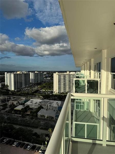 Building Photo - 3550 Galt Ocean Dr