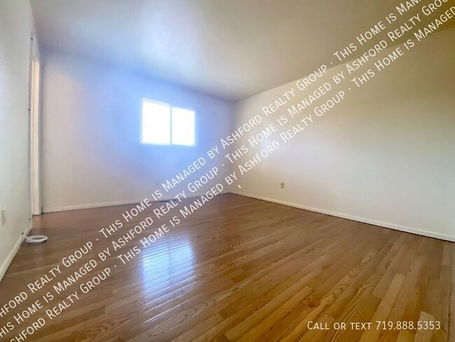 Building Photo - 4262 N Hammock Dr