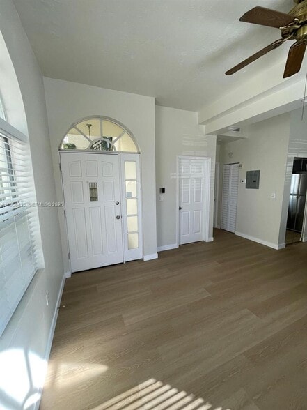 Building Photo - 3356 Bird Ave