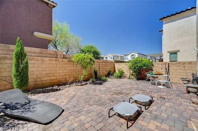 Building Photo - 6363 Amelia Ridge Ave