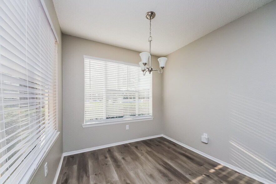 Building Photo - 2217 Grand Cayman Ct