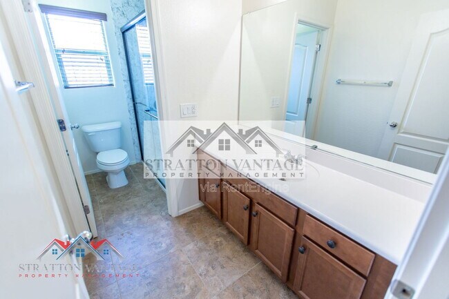 Building Photo - 21139 E Cherrywood Dr