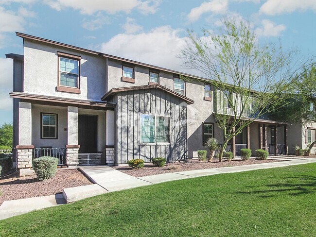 Building Photo - 20759 W Maiden Ln