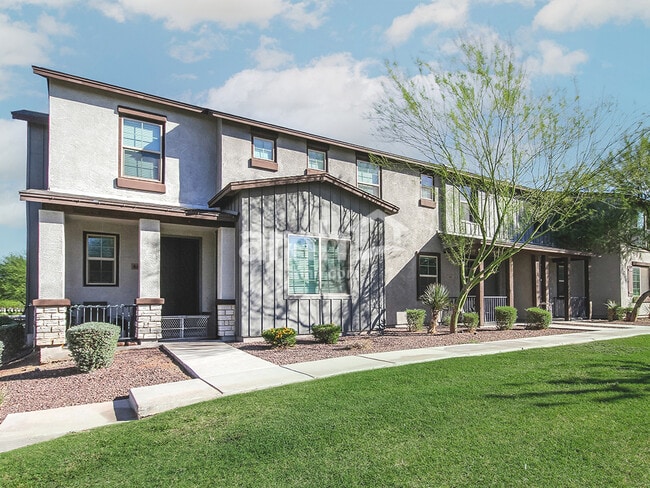 Building Photo - 20772 W Thomas Rd