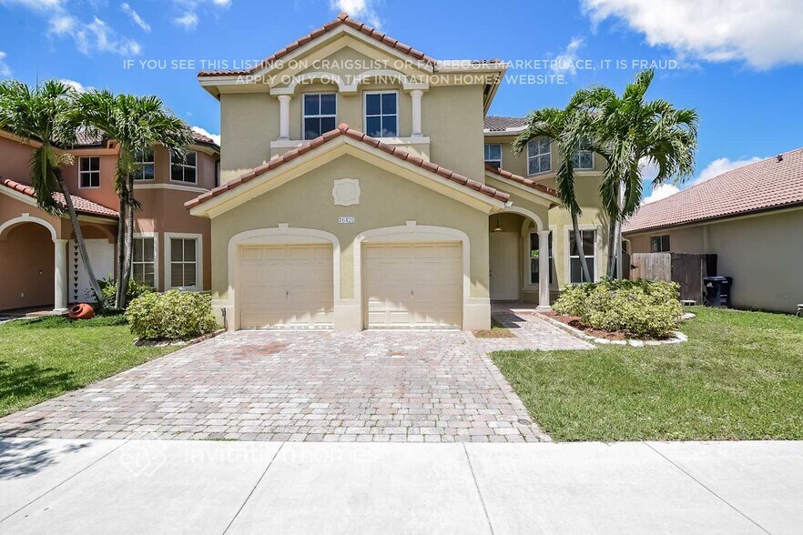 Primary Photo - 16425 SW 84th St
