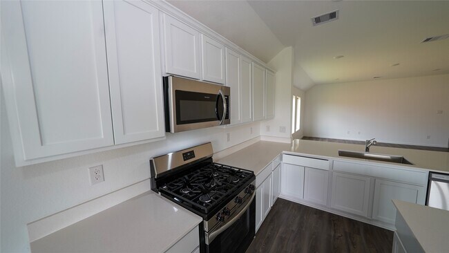 Building Photo - 2642 Olivine Stone Dr