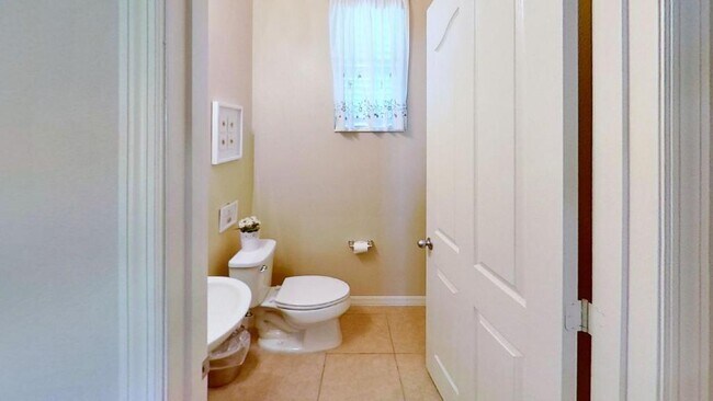 Building Photo - 5119 Killarney Wy