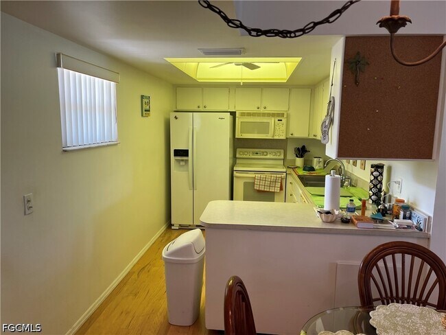 Building Photo - 12491 McGregor Blvd