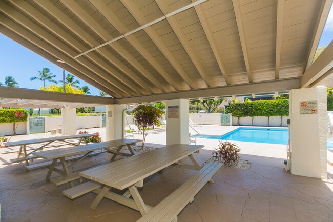 Building Photo - 202 Noke St