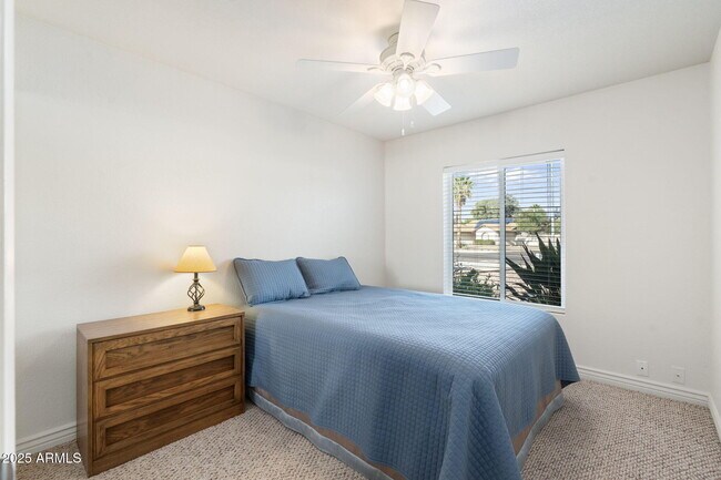 Building Photo - 15430 N 51st Pl