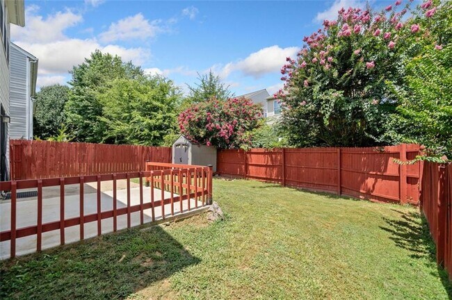 Building Photo - 1636 Heyford Cir NW