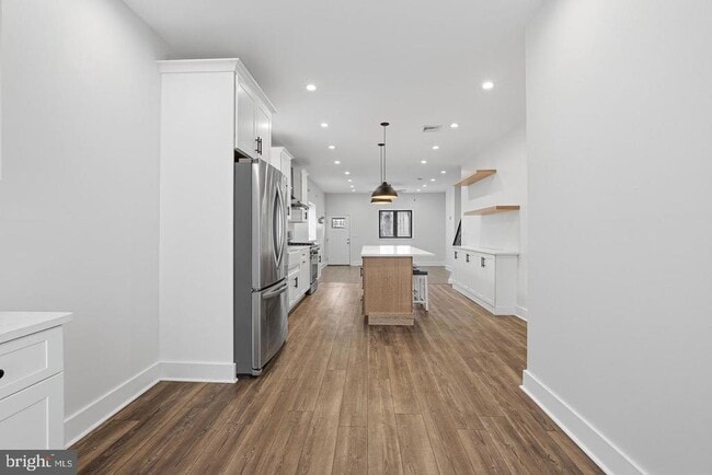 Building Photo - 2106 Manton St