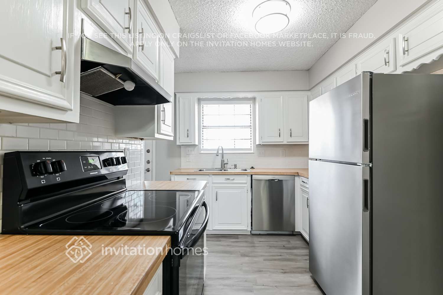 Building Photo - 203 Briar Creek Dr