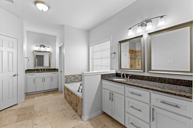 Building Photo - 306 Copperleaf Rd