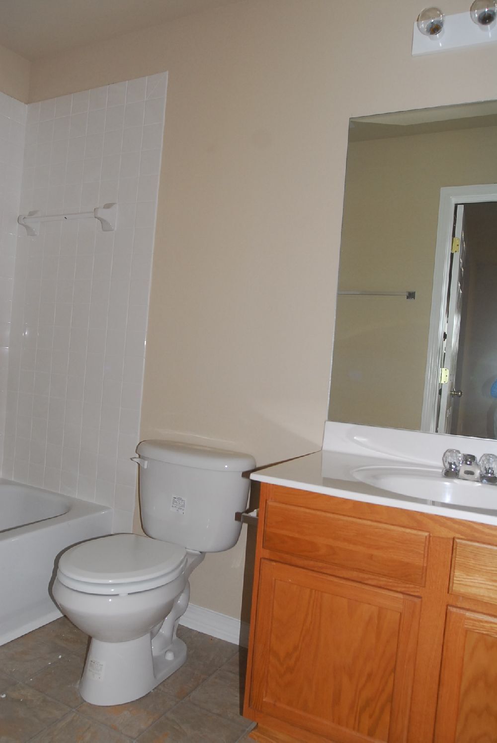 Building Photo - 10257 English Manor Dr