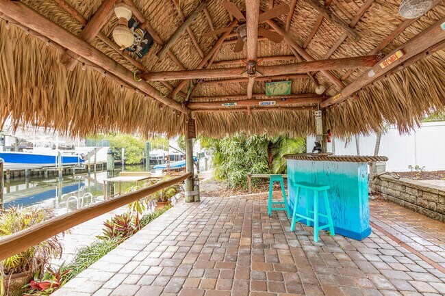 Building Photo - 12831 Shore Dr