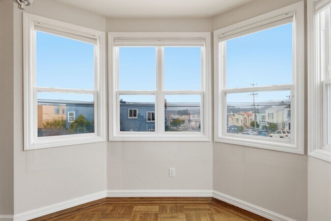 Building Photo - 1603 Ortega St
