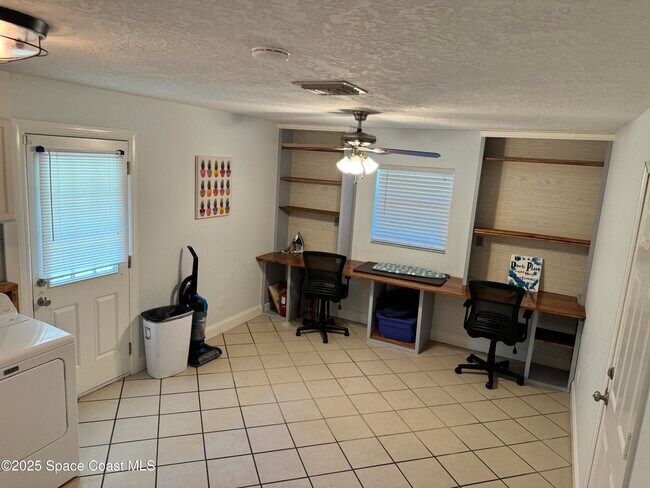 Building Photo - 2130 S Patrick Dr