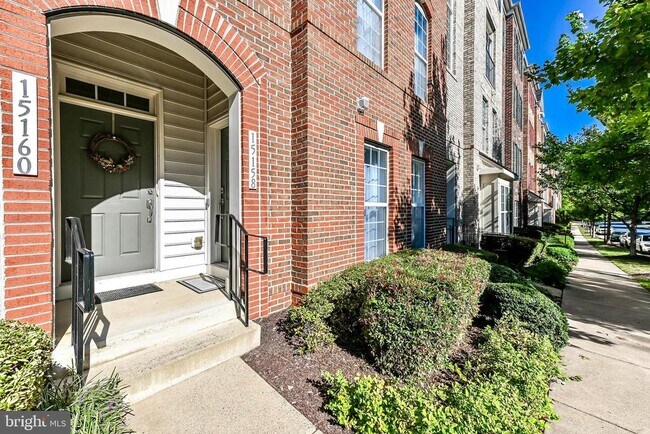 Building Photo - 15158 Kentshire Dr