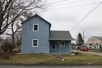 Building Photo - 9387 Mink St SW