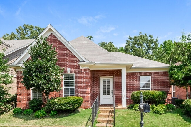 Building Photo - 10178 Morning Hill Dr