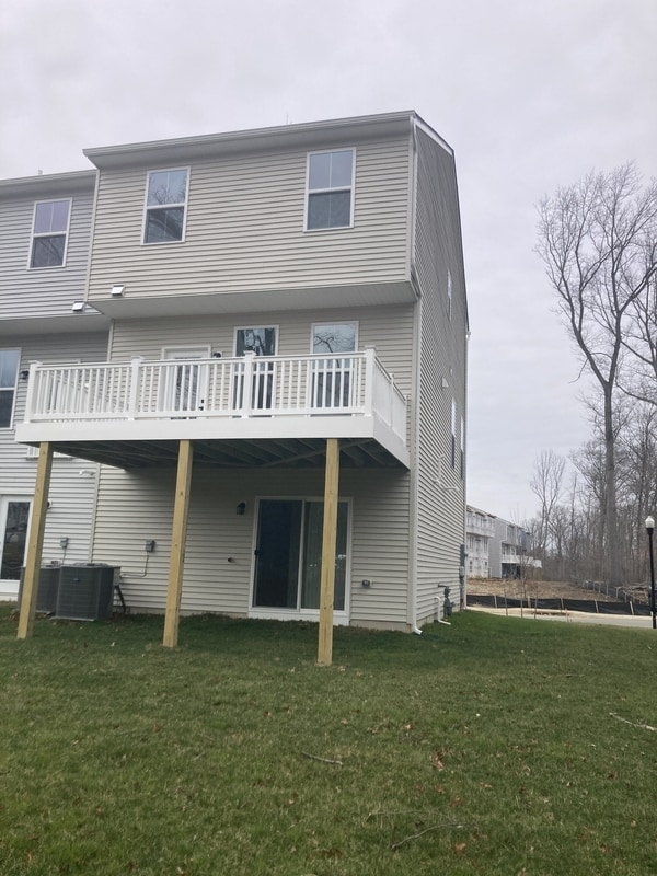 Building Photo - 1951 Bellac Wy